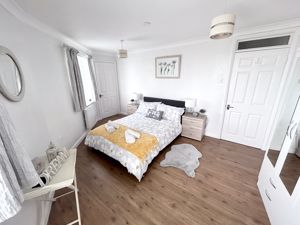 Photo 18- click for photo gallery